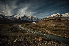 An image a river formed my the melted glacier.